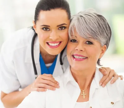 friendly-nurse-senior-patient-portrait-medical-33857422